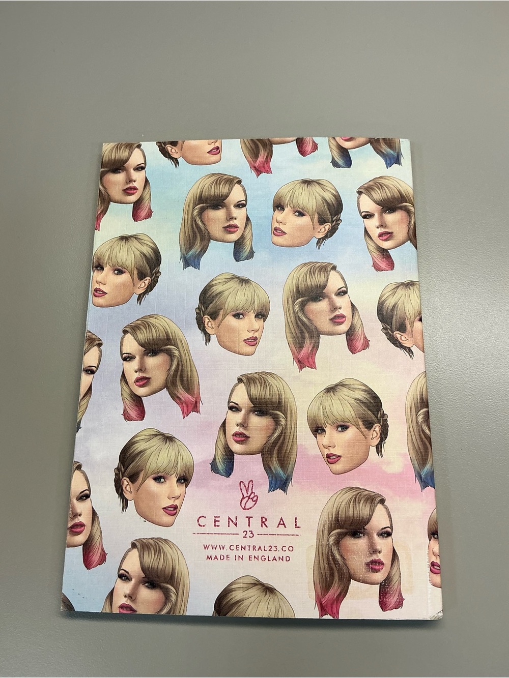 Taylor Swift, Lover - Notebook - Picture 4 of 5